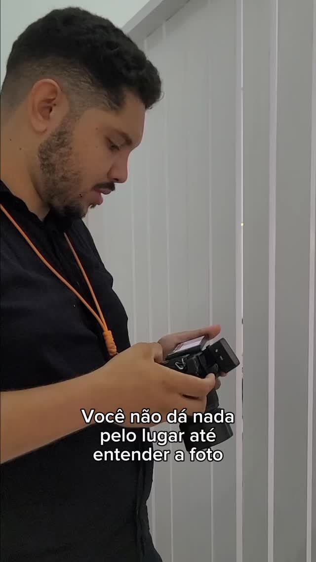 Instagram post from daniel.schaves. This post is in position 1.