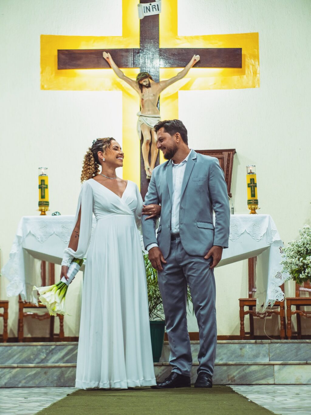 Instagram post from daniel.schaves. This post is in position 0.