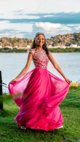 Instagram post from daniel.schaves. This post is in position 2.